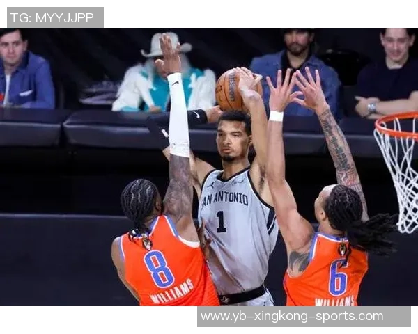 马刺队本赛季前17场比赛取得12胜创球队自16至17赛季以来最佳开局